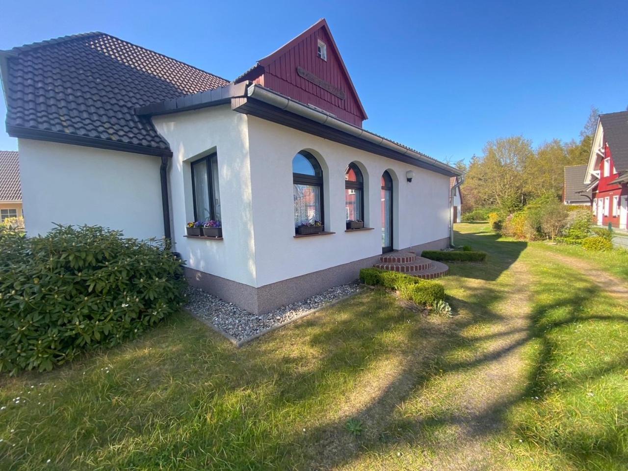 Ostsee-Landhaus Maehl In Prerow Mit Sauna Und Kamin Auch Fuer Gruppen Exteriör bild
